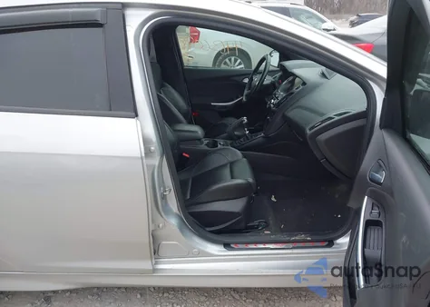 2014 Ford Focus St from USA, damaged, VIN 1FADP3L98EL396845